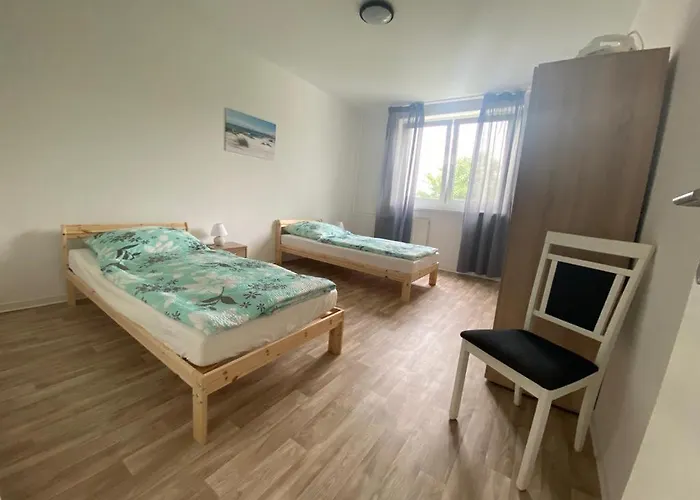 Neue Monteur Und Handwerker Thms 14 R 아파트 Wefensleben